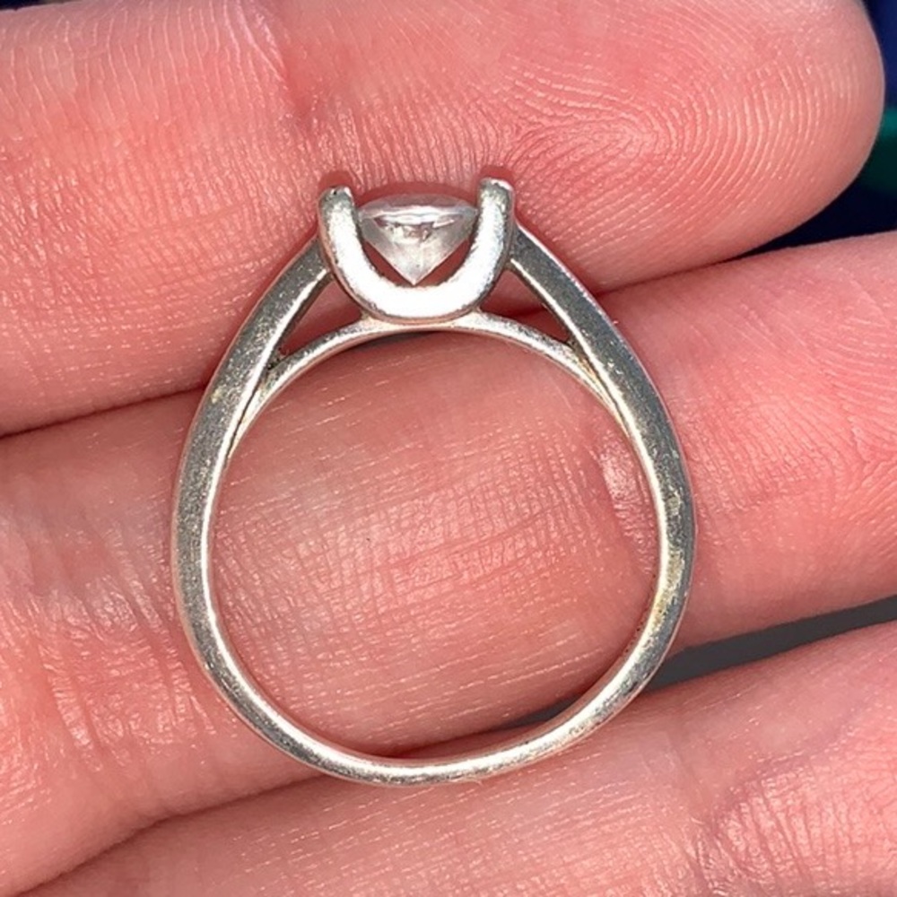 Ring - Picture 2 of 2